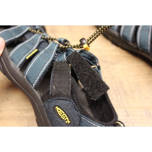 Keen Newport H2 Hiking Sandals Size 5 Big Kids Washable Outdoor‎ Shoes - Picture 10 of 13